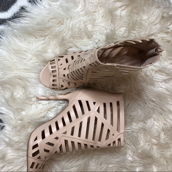 Nude Caged Heels (brand new) - Picture 4 of 4